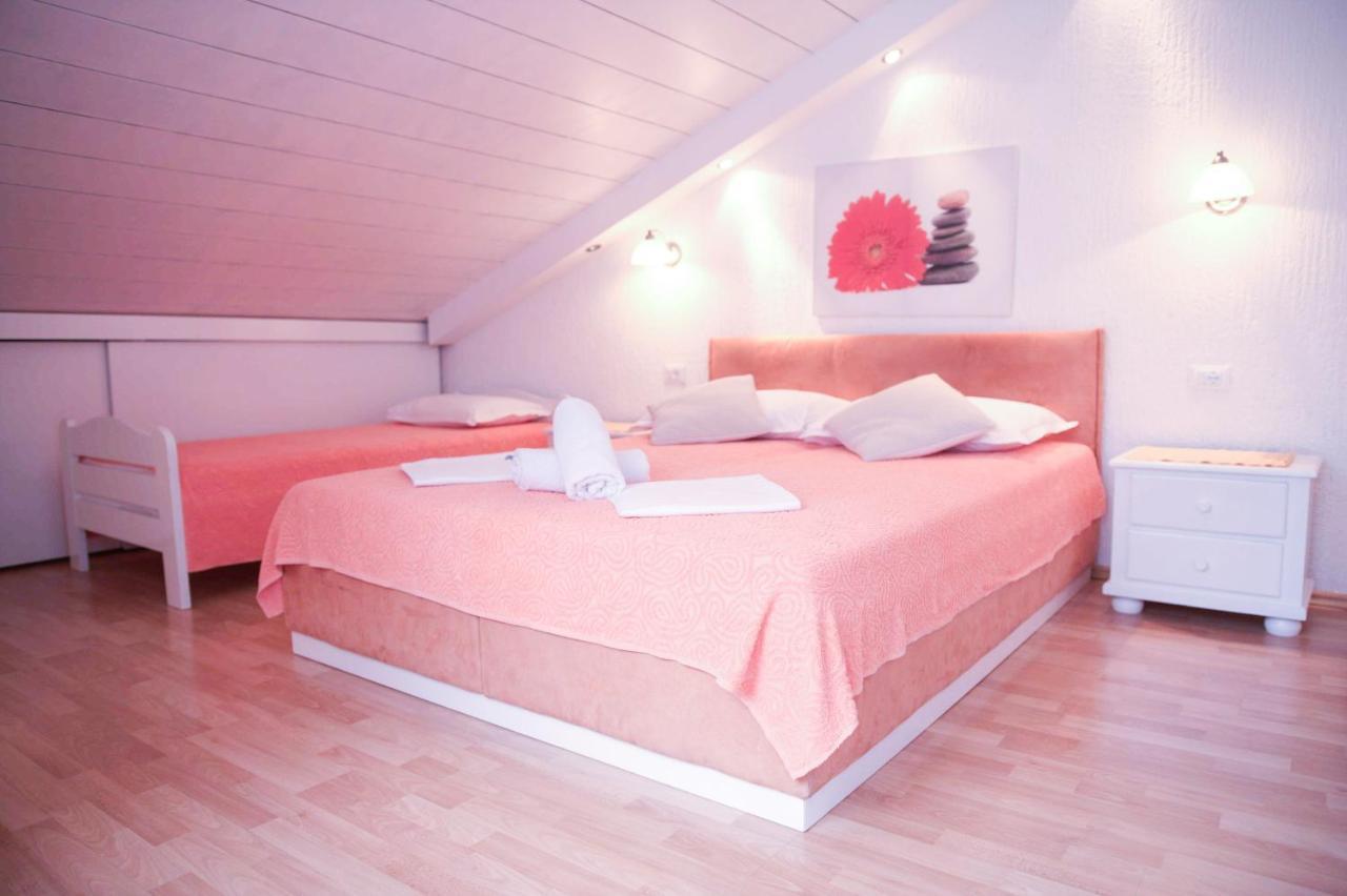 House Bilic Appartement Baška Voda Buitenkant foto