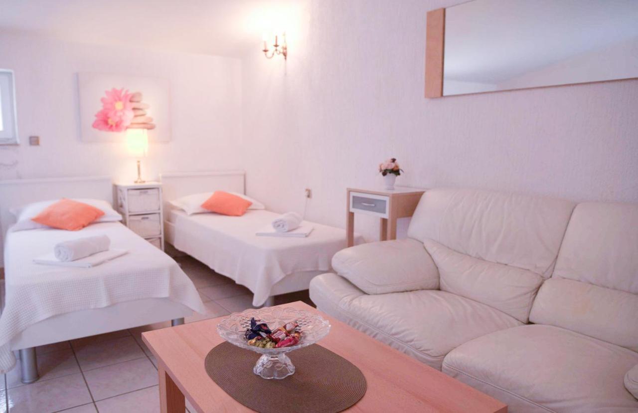 House Bilic Appartement Baška Voda Buitenkant foto